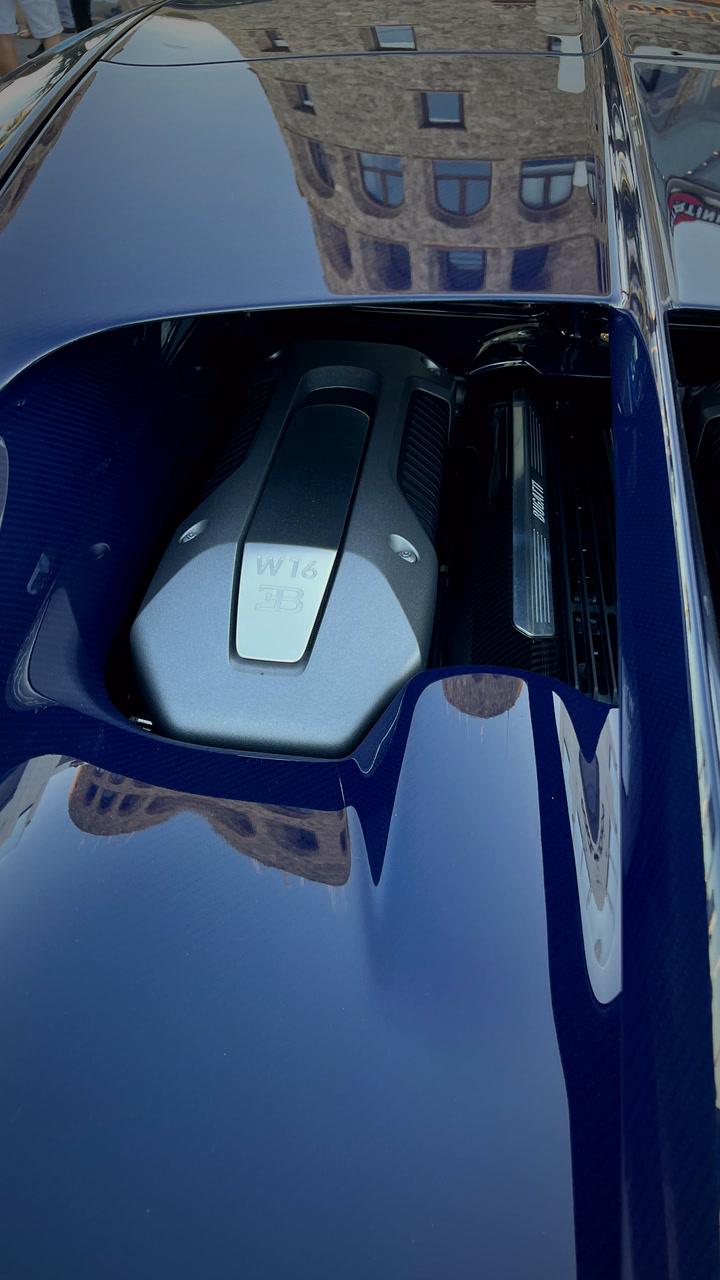 The Veyron's W16 engine